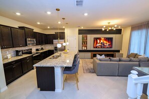 Interior - Upstay Family Fun 5BR Retreat w Pool & Games Room (Clermont)