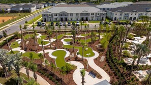 Exterior - Upstay Family Fun 5BR Retreat w Pool & Games Room (Clermont)