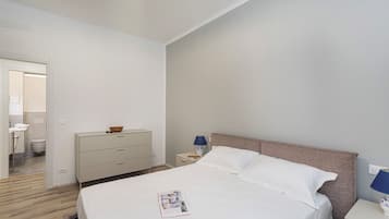 1 chambre, fer et planche Ă  repasser, draps fournis