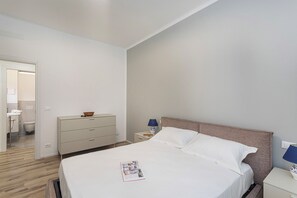 1 bedroom, iron/ironing board, bed sheets