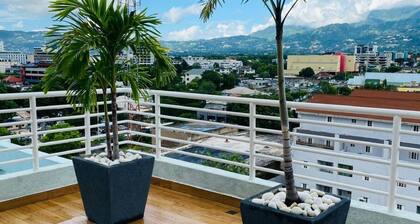 1 Bedroom Mountain Retreat New Kingston