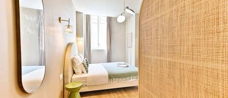 Een strijkplank/strijkijzer, wifi