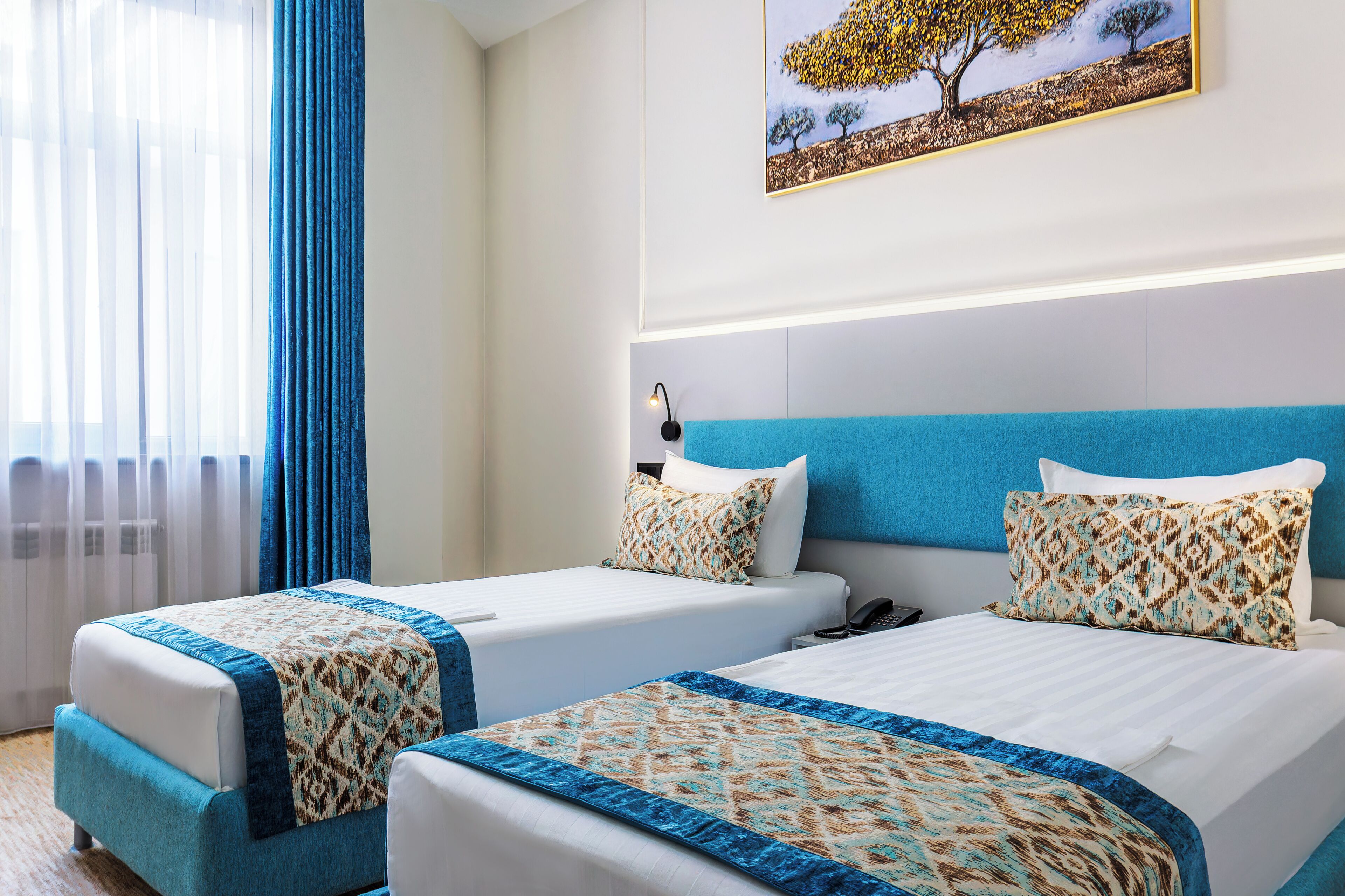 Standard Double or Twin Room, Garden View | In-room safe, desk, laptop workspace, blackout drapes