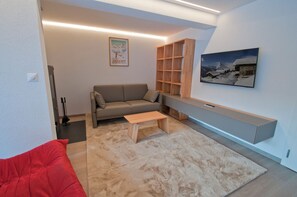 Apartment, Mountain View | Living area