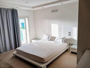 6 Schlafzimmer, Internetzugang, Bettwäsche