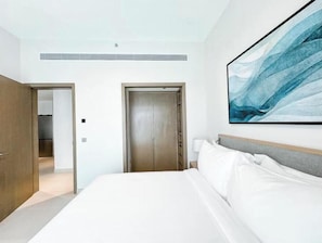 1 habitación, internet y ropa de cama 