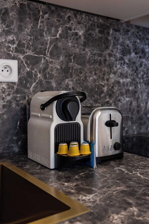 公寓 | 浴室設施 | 吹風機、毛巾、洗髮精