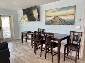 Condo, 3 Bedrooms | Interior