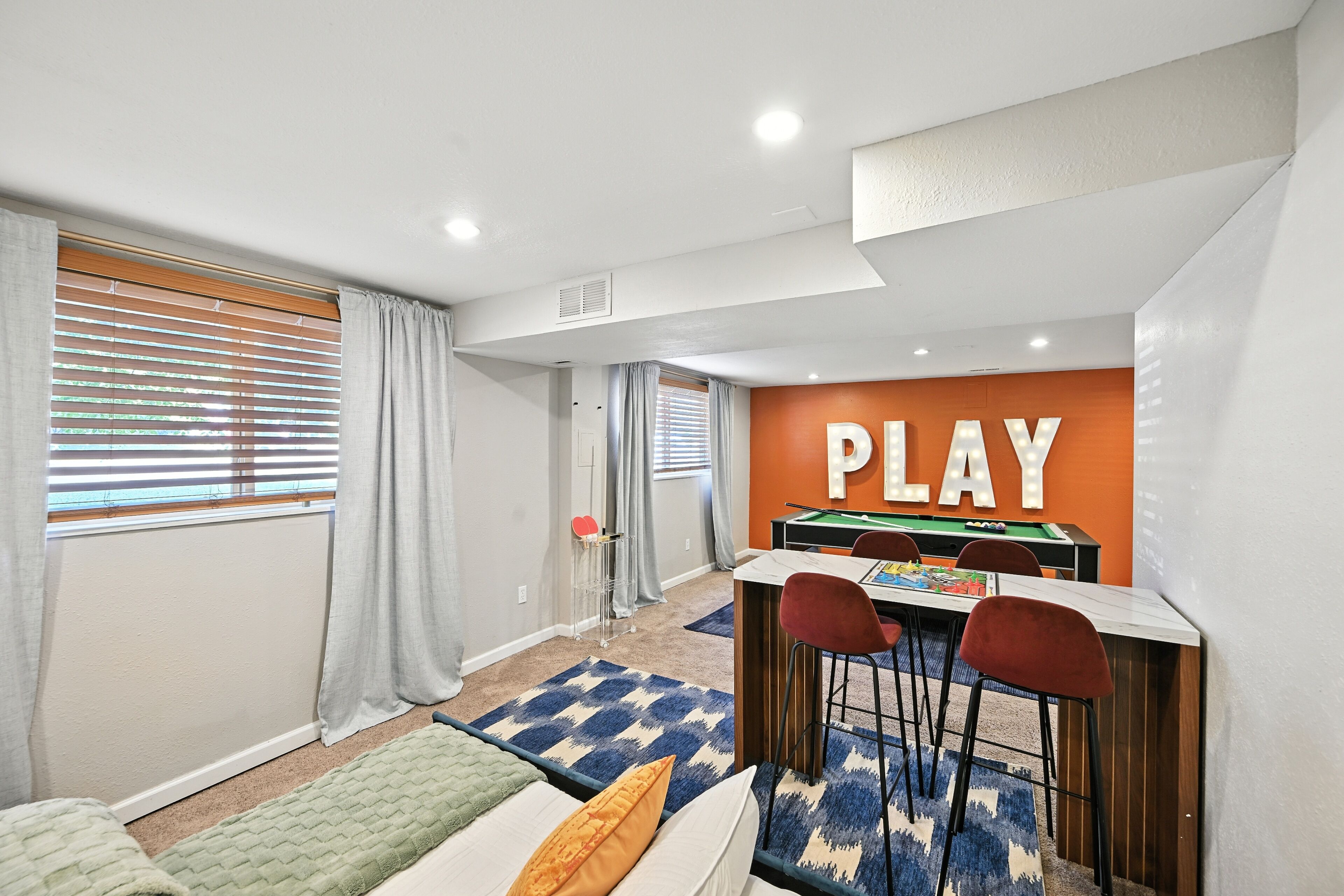 Hus - 4 soveværelser | 4 soveværelser, arbejdsområde til bærbare computere