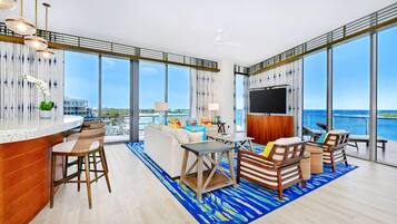 Smart TV, video games