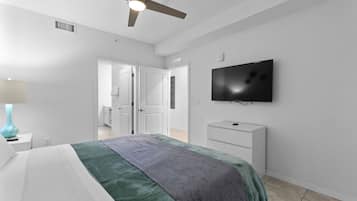 Condo, 2 Bedrooms | 2 bedrooms, iron/ironing board, free WiFi