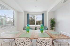 Apartment, 2 Schlafzimmer | Speisen