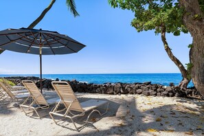 Condo, 1 Bedroom | Beach - Big Island Kona Isle D3 1 Bedroom Condo (Kailua-Kona)