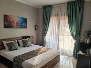 Apartment, 2 Bedrooms, Smoking, Balcony | 3 bedrooms