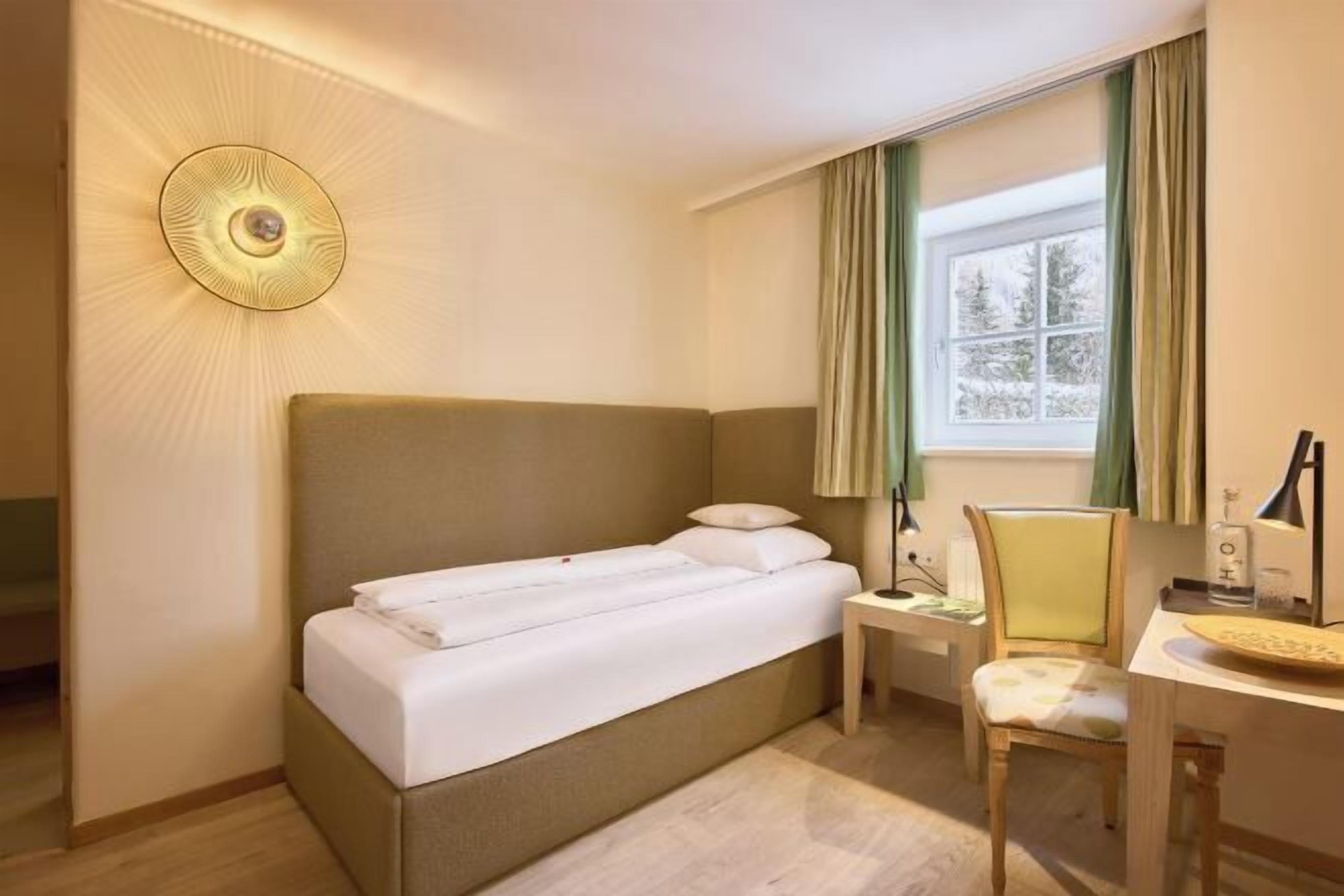 In-room safe, blackout drapes, iron/ironing board, free WiFi