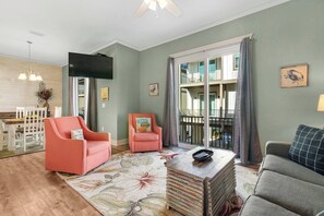 House, Multiple Beds, Balcony (Little Lagoon Cottage) | Living area | 42-inch flat-screen TV with digital channels - Little Lagoon Cottage for 8 - Free Activities (Gulf Shores)