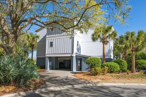 Exterior - 2 Bedroom Condo with Community Pool and Marina Views (Isle Of Palms)