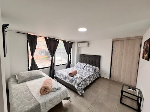 Park 2009 Apartaestudios