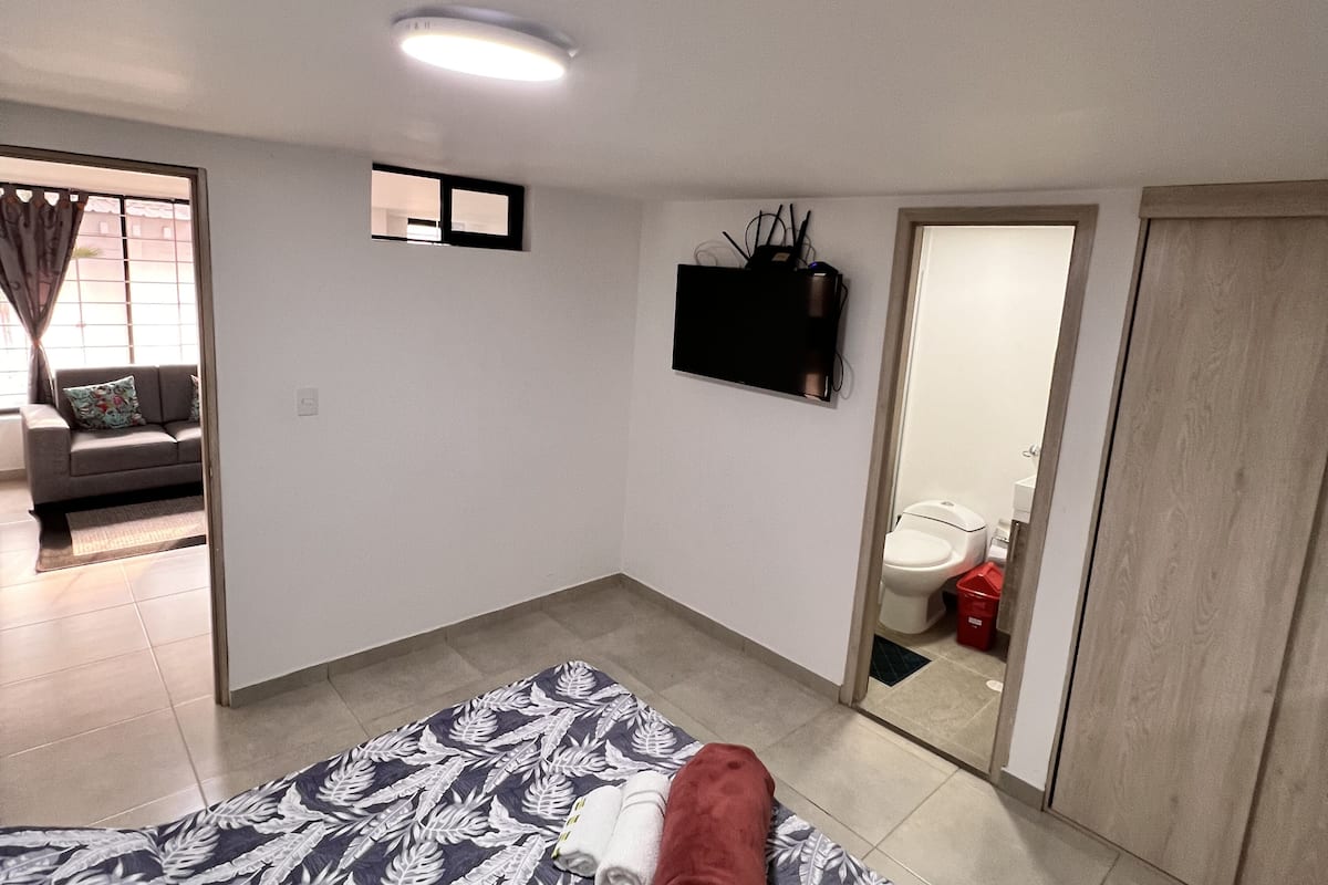 Standard Apartment, 1 Bedroom, Air conditioning | Iron/ironing board, free WiFi