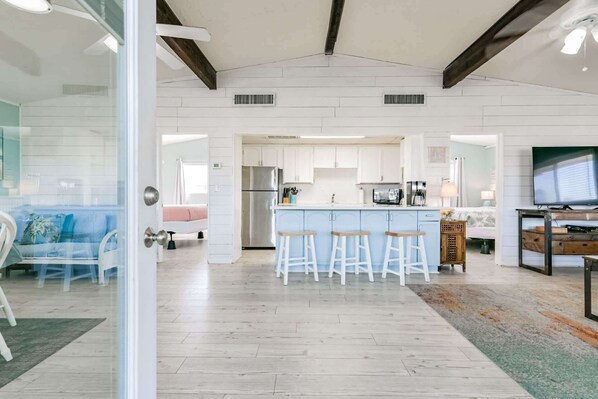 Interior - The Canal House Summa (Galveston)