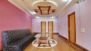 Unclassified image, 4 of 17, button - HOTEL SIMLA (Siliguri)