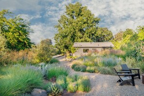 Property grounds - Modern Farmhouse on Vineyard w/ Deck, Bocce & Wine Country Views (Sonoma)