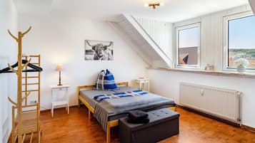 2 bedrooms, WiFi, bed sheets