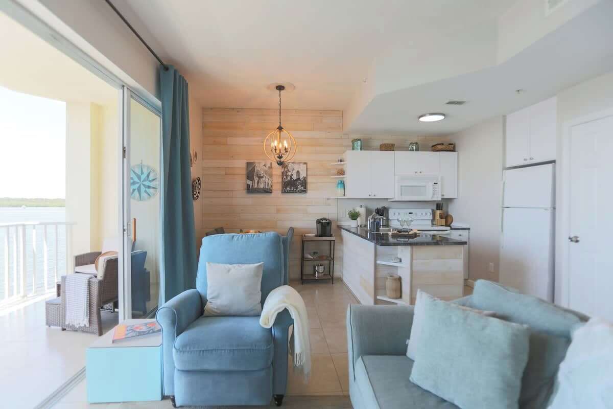 Televisie en een kantoor