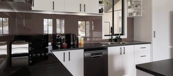 Coastal Comfort in Aldinga | Family-Friendly