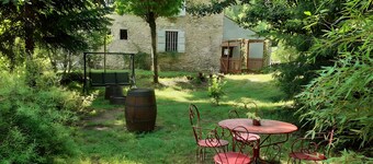 The Song of the River – Exceptional and Unique Setting!