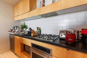 Microwave, oven, stovetop, dishwasher