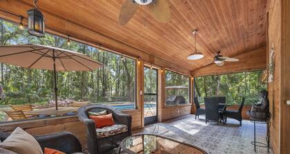 The Secluded Sanctuary Zen Nature Retreat w/ Salt Pool, Office & Lanai