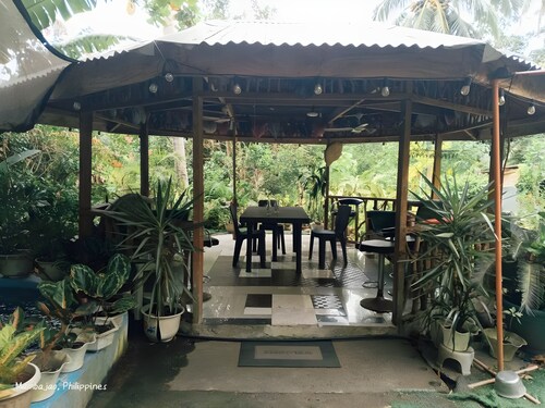 Two Bedroom Camiguin Vacation House Retreat on Mambajao near all perks