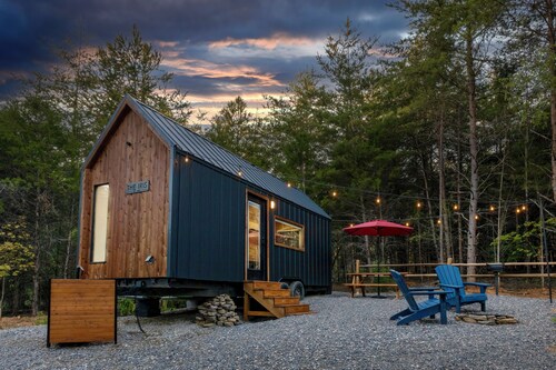 The Iris: Rural Secluded Nordic Tiny Home