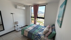 2 bedrooms, free WiFi, bed sheets, wheelchair access