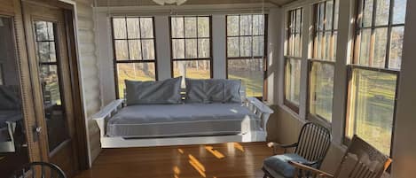 4 chambres, fer et planche à repasser, Wi-Fi gratuit, draps fournis