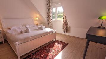 2 chambres, fer et planche Ă repasser, Wi-Fi, draps fournis