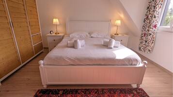 2 chambres, fer et planche Ă repasser, Wi-Fi, draps fournis