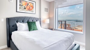 Luxury Apartment, Balcony, City View - VIA Seaport (Boston)
