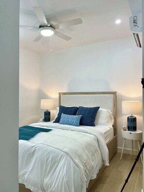 2 bedrooms, iron/ironing board, WiFi, bed sheets