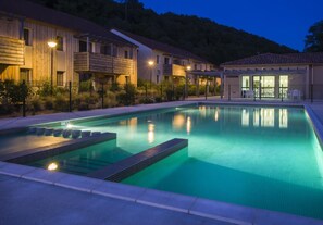 Pool - Le Clos du Rocher S2 H (Les Eyzies)