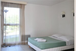 1 bedroom