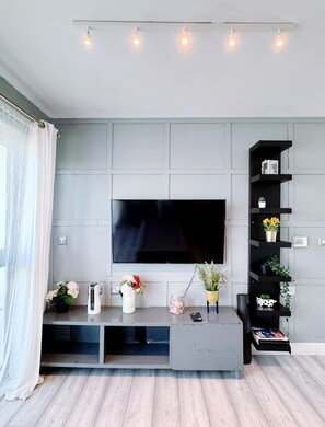 Apartment, 2 Schlafzimmer, Raucher, Balkon | Wohnzimmer