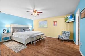 3 chambres, fer et planche à repasser, accès au Wi-Fi (inclus)