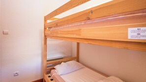 1 bedroom, Internet
