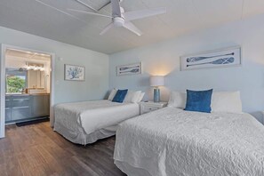 WiFi, bed sheets - Coastal Escape - Wrightsville (Wilmington)