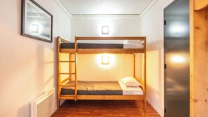1 bedroom, Internet