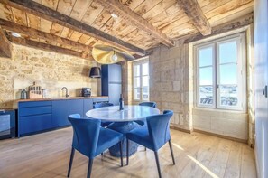 Dining - L'ESCALE BIGAROUX (Saint-Émilion)