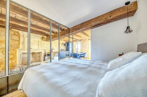 1 habitación, wifi y ropa de cama 