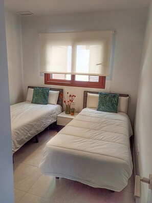 2 Schlafzimmer, Internetzugang, Bettwäsche